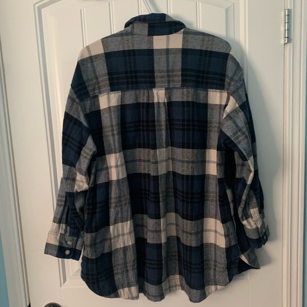 H&M plaid shacket - Picture 2 of 4